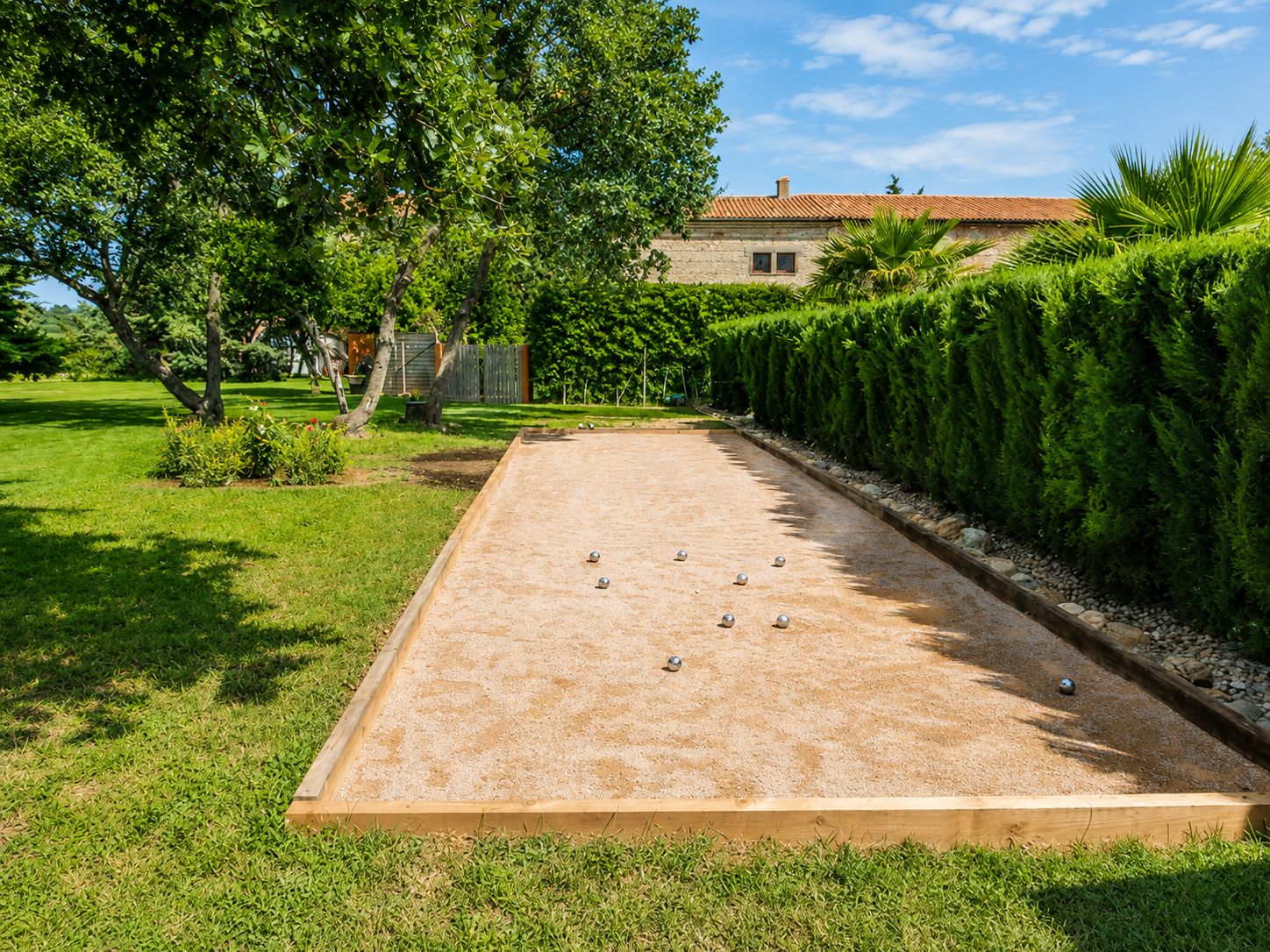 Terrain de pétanque au Domaine de Montcalm dans les Pyrénées-Orientales